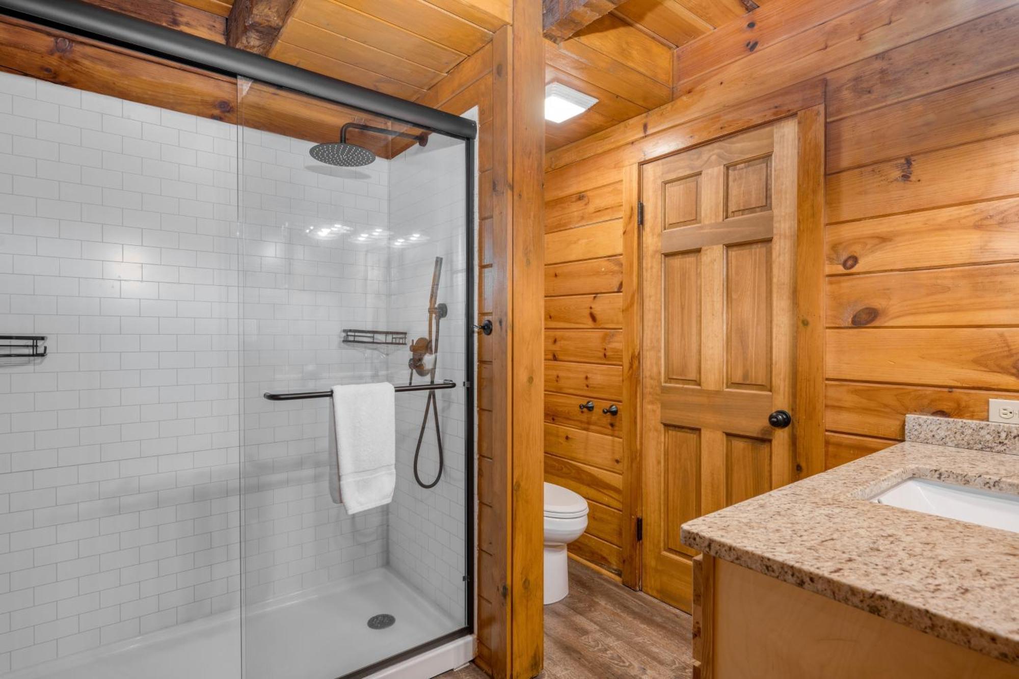 פיג'ן פורג' Dudley I By Avantstay Cosy Cabin W Hot Tub Incredible Views מראה חיצוני תמונה