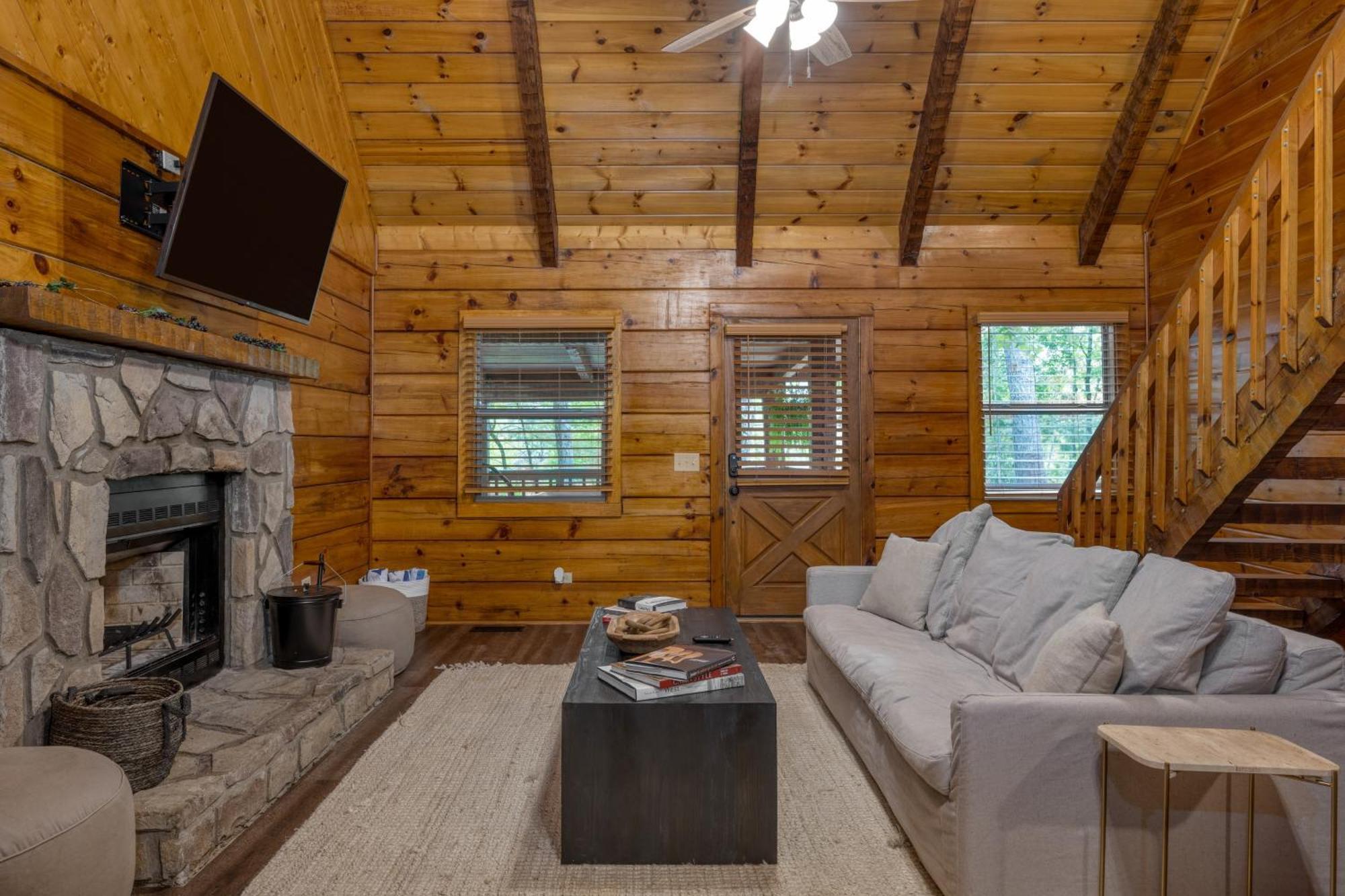 פיג'ן פורג' Dudley I By Avantstay Cosy Cabin W Hot Tub Incredible Views מראה חיצוני תמונה