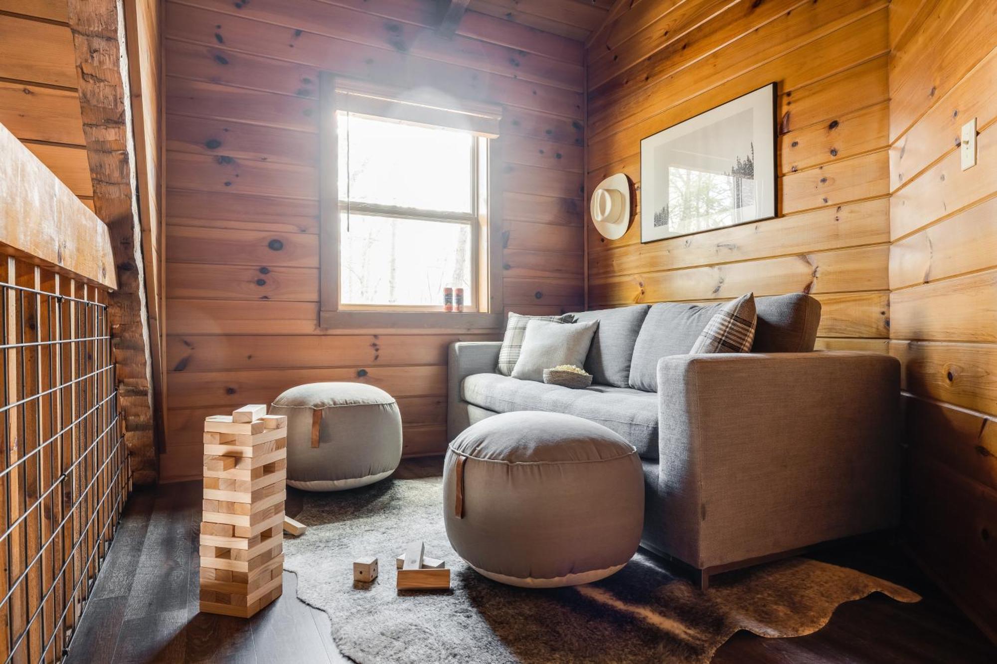 פיג'ן פורג' Dudley I By Avantstay Cosy Cabin W Hot Tub Incredible Views מראה חיצוני תמונה